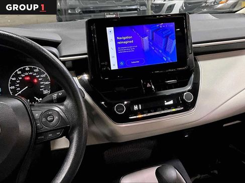 Certified 2025 Toyota Corolla LE image 6