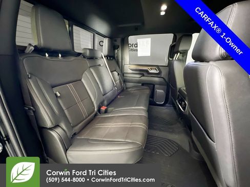 Used 2024 Chevrolet Silverado 2500 High Country w/ High Country Premium Package AWD/4WD image 17
