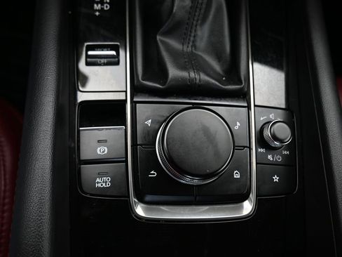 Used 2022 MAZDA MAZDA3 s image 22