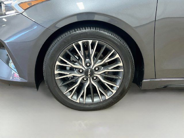 Certified 2023 Kia Forte GT-Line w/ GT-Line Technology Package FWD image 30