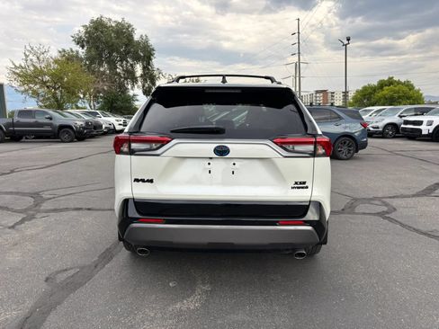 Used 2020 Toyota RAV4 XSE AWD/4WD image 6