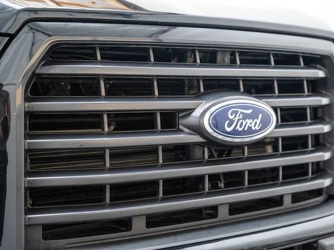 Used 2016 Ford F150 XLT w/ Equipment Group 302A Luxury AWD/4WD image 14