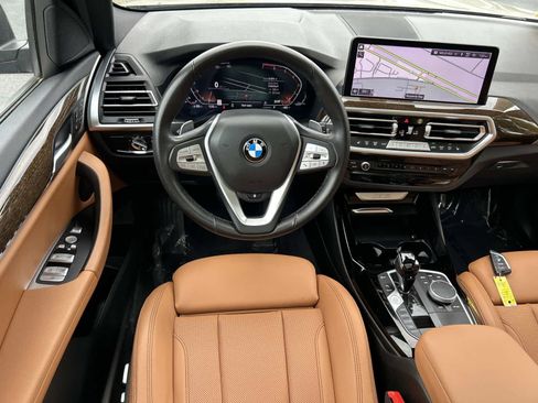 Used 2023 BMW X3 xDrive30i w/ Premium Package w/ZPA AWD/4WD image 9