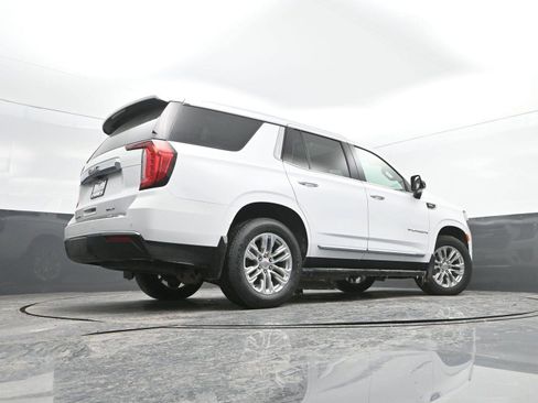 Used 2022 GMC Yukon SLT w/ SLT Premium Package image 43
