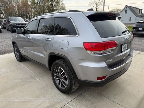 Used 2017 Jeep Grand Cherokee Limited image 6