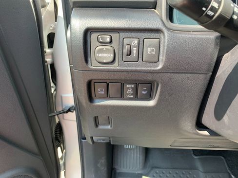 Used 2024 Toyota 4Runner TRD Off-Road Premium w/ Off Road Premium Plus Package AWD/4WD image 34