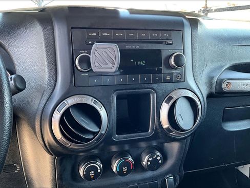 Used 2011 Jeep Wrangler Sport AWD/4WD image 26