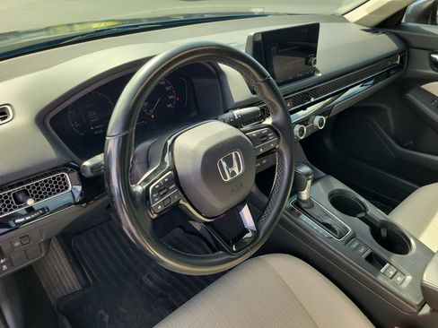 Used 2022 Honda Civic EX image 16