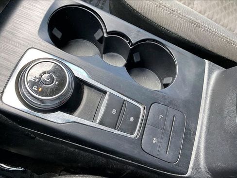 Used 2022 Ford Escape SE w/ SE Sport Appearance Package image 24