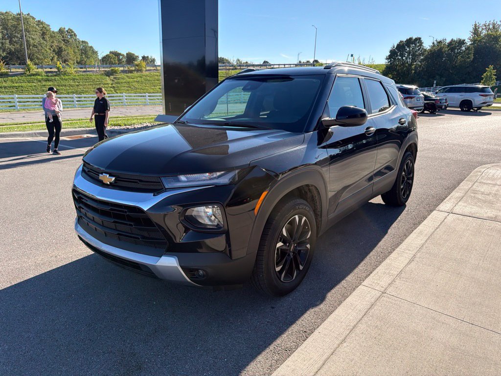 Used 2023 Chevrolet TrailBlazer LT AWD/4WD image 8