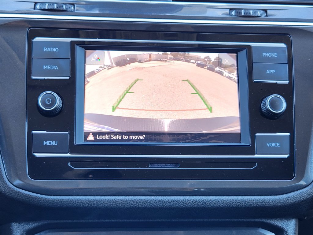Certified 2024 Volkswagen Tiguan S AWD/4WD image 14