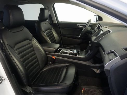 Used 2020 Ford Edge SEL w/ Convenience Package image 22