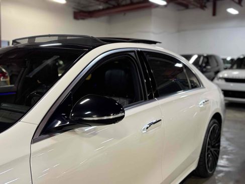 Used 2021 Mercedes-Benz S 580 4MATIC Sedan w/ AMG Line image 97