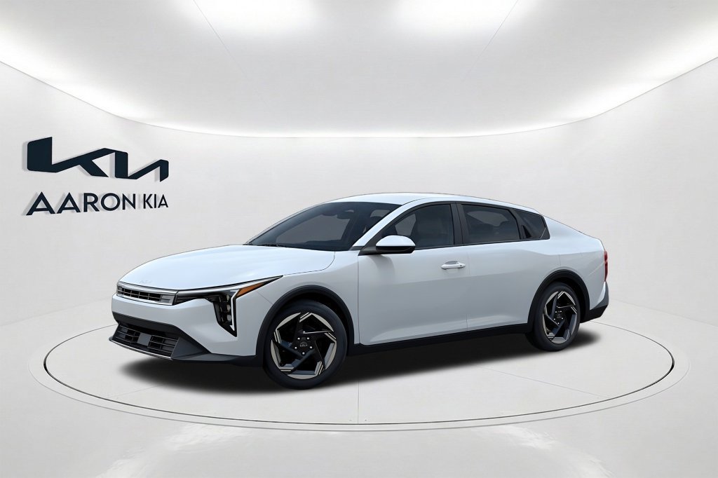 New 2027 Kia K4 EX FWD image 3