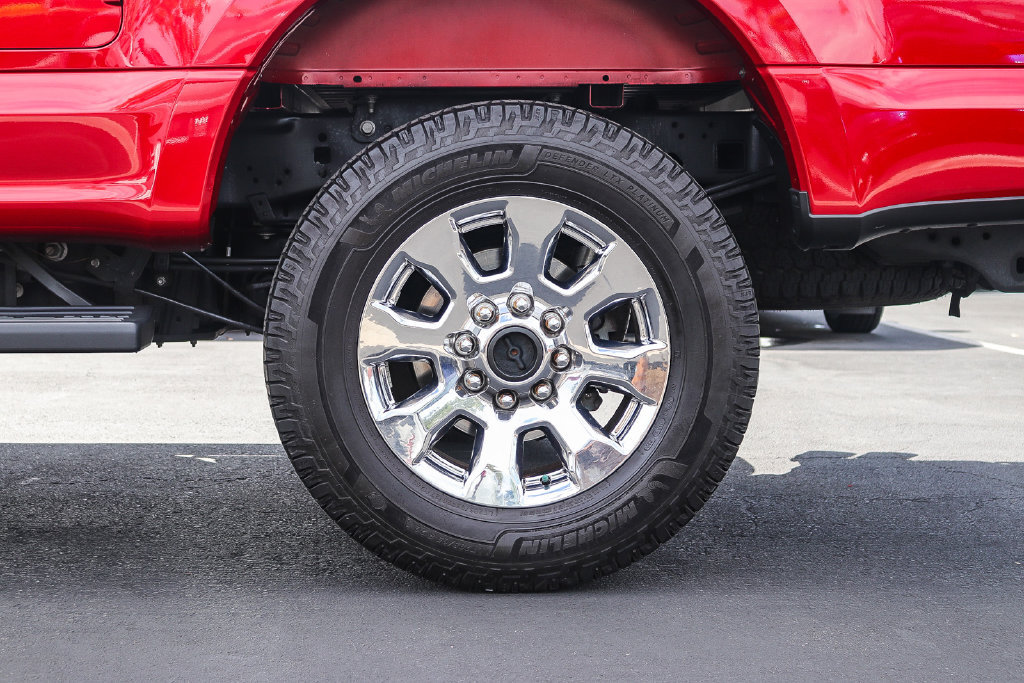 Used 2019 Ford F250 Lariat w/ Tow Technology Bundle AWD/4WD image 12