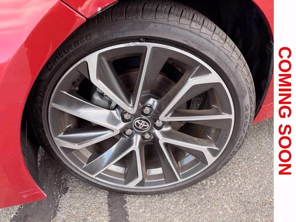 Used 2020 Toyota Corolla SE FWD image 4