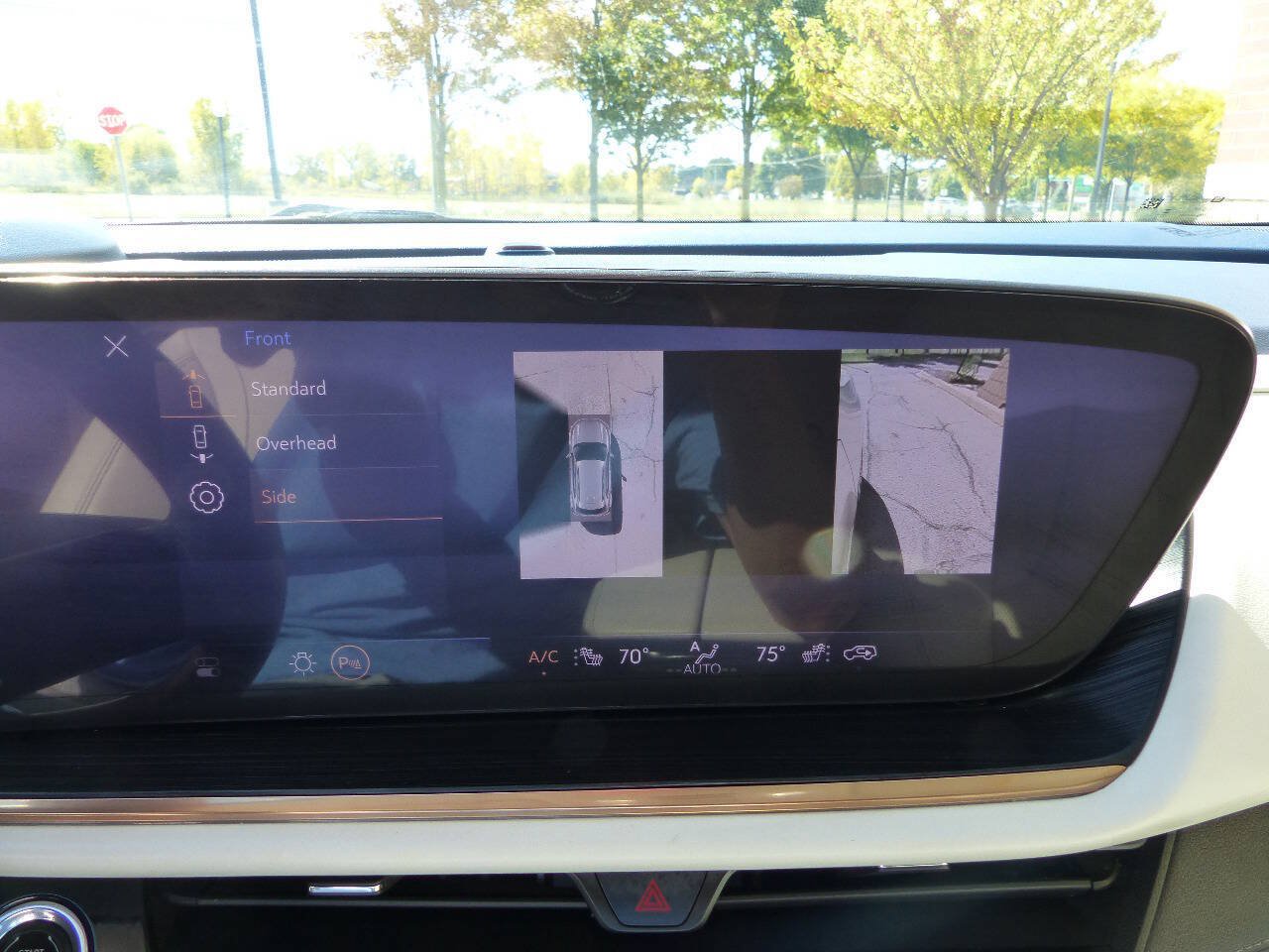 Used 2025 Buick Envision Avenir AWD/4WD image 34