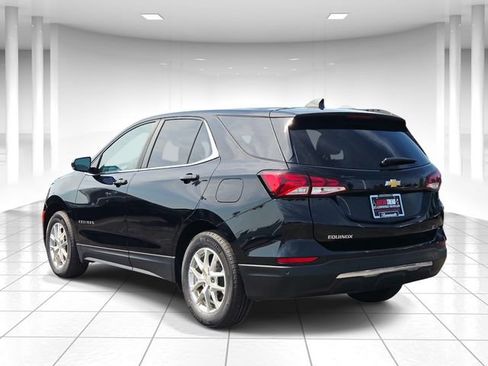 Used 2023 Chevrolet Equinox LT FWD image 3