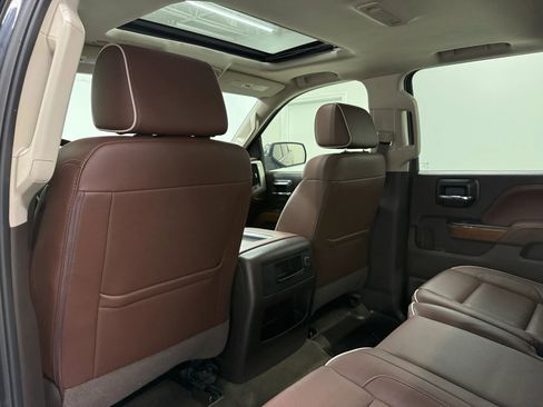 Used 2016 Chevrolet Silverado 1500 High Country w/ High Country Premium Package image 13