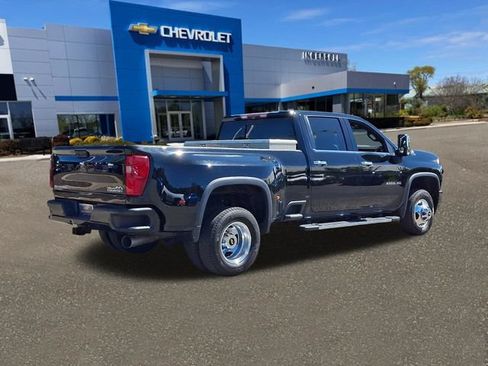 Used 2022 Chevrolet Silverado 3500 High Country AWD/4WD image 27