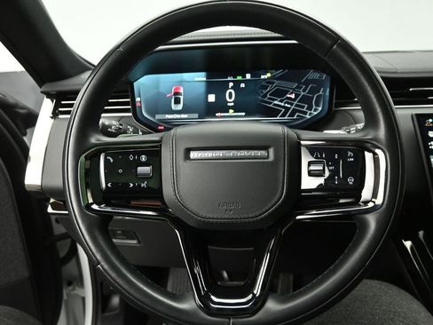 Used 2024 Land Rover Range Rover Sport Dynamic SE image 18