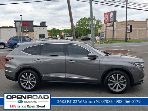Used 2026 Acura MDX SH-AWD w/ Technology Package image 6
