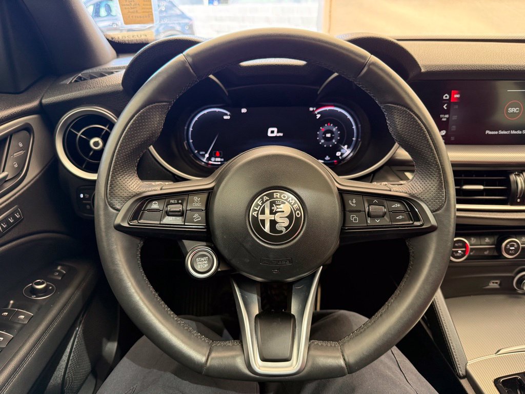 Used 2024 Alfa Romeo Stelvio Ti w/ Performance Driving Package AWD/4WD image 17
