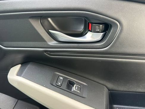 Certified 2024 Honda Accord EX image 19