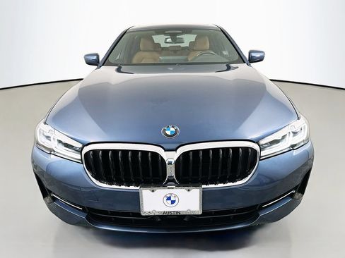 Used 2023 BMW 530i RWD image 2