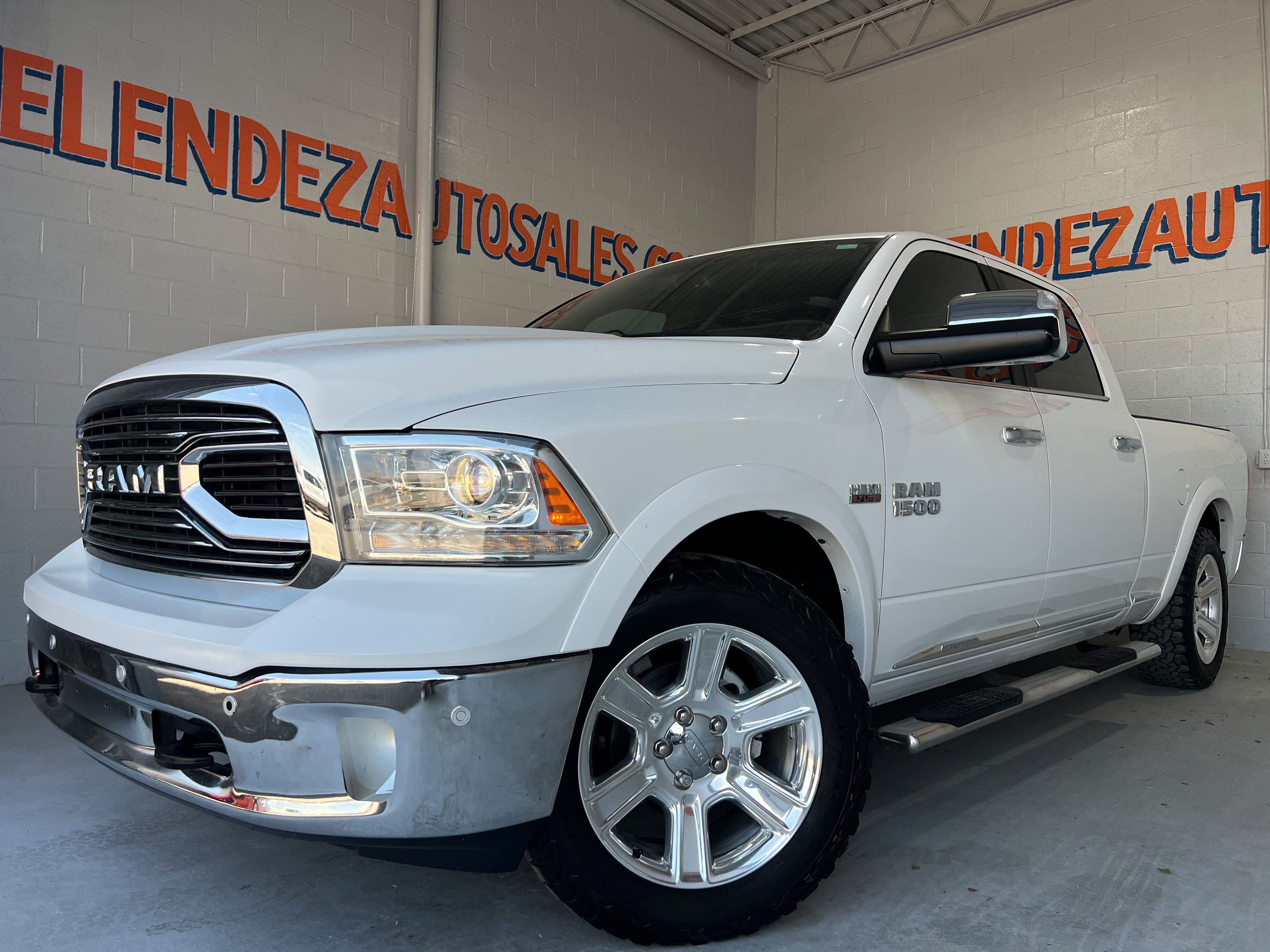 Used 2016 RAM 1500 Limited AWD/4WD image 1