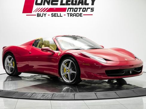 Used 2014 Ferrari 458 Spider RWD image 6