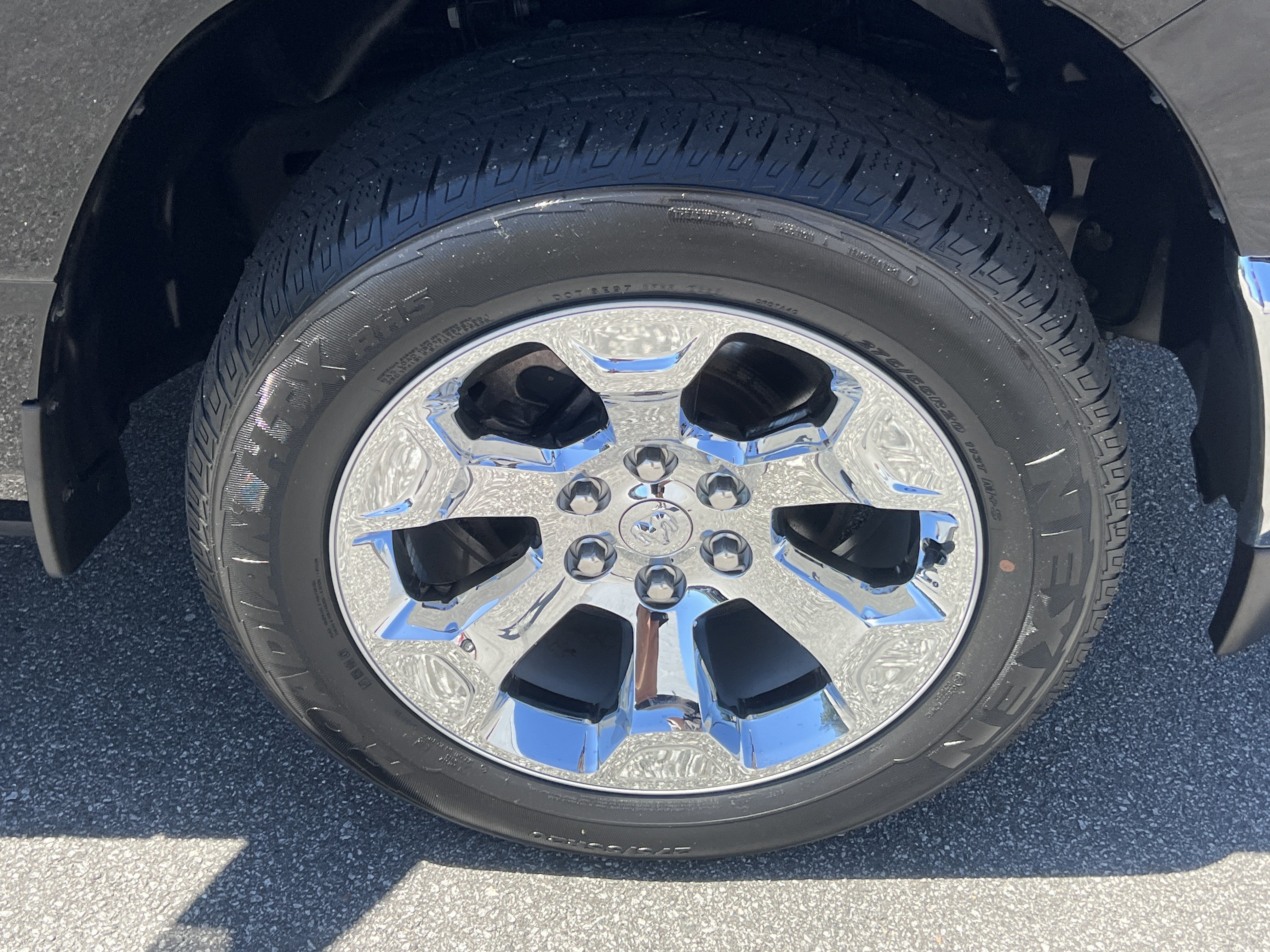 Used 2022 RAM 1500 Big Horn AWD/4WD image 16