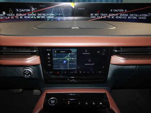 New 2026 Lincoln Navigator L Reserve AWD/4WD image 13