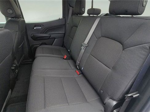 New 2026 GMC Canyon Elevation w/ Convenience Package image 32