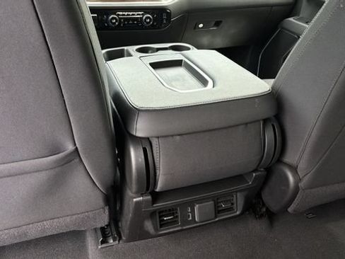 Used 2025 Chevrolet Silverado 1500 LT AWD/4WD image 20