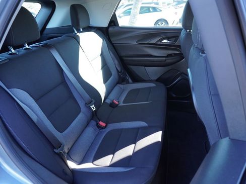 Used 2023 Chevrolet TrailBlazer LS image 9