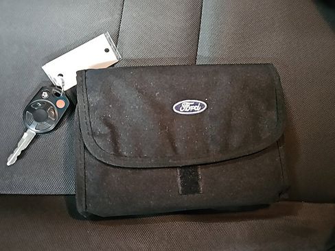 Used 2012 Ford Escape XLT image 9