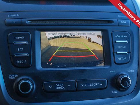Used 2015 Kia Sorento LX FWD image 19