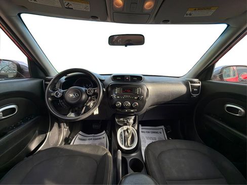 Used 2014 Kia Soul + image 23