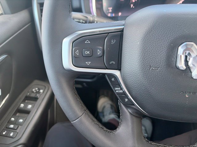 Used 2025 RAM 1500 Big Horn AWD/4WD image 16