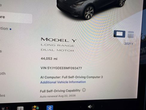 Used 2021 Tesla Model Y Long Range AWD/4WD image 39