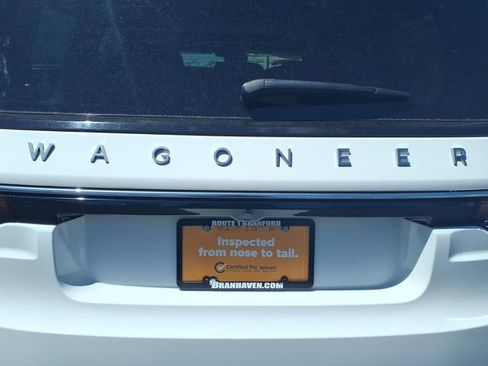 Certified 2023 Jeep Wagoneer 4WD w/ Premium Group I image 15
