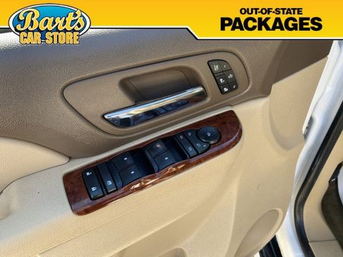 Used 2010 Chevrolet Avalanche LTZ image 23