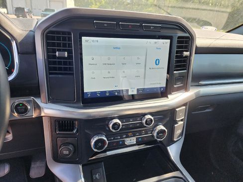 Used 2023 Ford F150 Lariat image 10