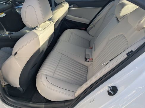 Used 2025 Genesis G70 2.5T w/ Sport Prestige Package image 16