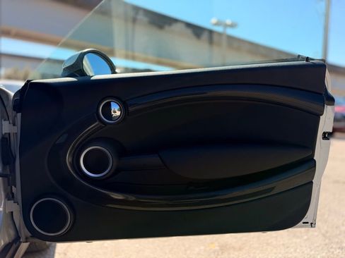 Used 2013 MINI Cooper Roadster S image 28