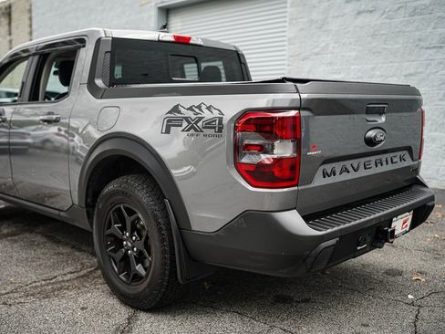 Used 2022 Ford Maverick Lariat w/ Equipment Group 500A Standard image 12