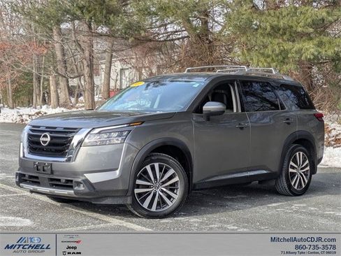 Used 2022 Nissan Pathfinder Platinum w/ Cargo Package image 1