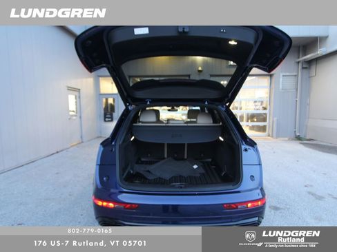 Certified 2025 Audi Q5 2.0T Premium Plus image 34