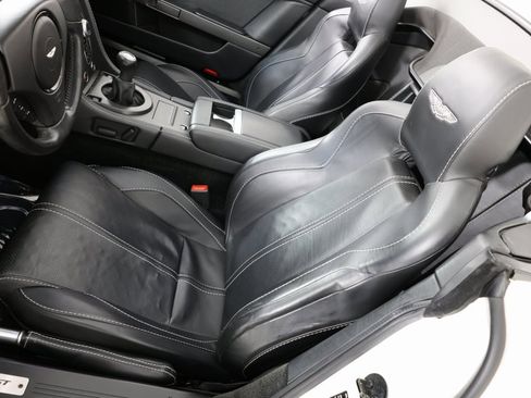 Used 2016 Aston Martin V8 Vantage GT image 9